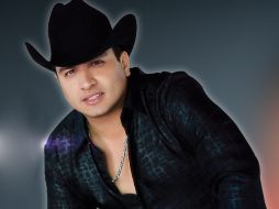 El nuevo material de Julión Álvarez y su Norteño Banda, 'Aferrado', debutó en el tope. EFE / ARCHIVO