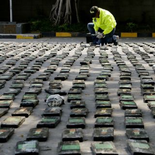 La Policía colombiana incauta casi una tonelada de cocaína en Cartagena