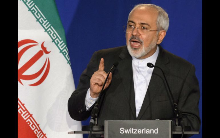 El Ministro de Exteriores de Irán, Mohamed Yavad, Zarif, habla del acuerdo hecho. EFE / L. Gillieron