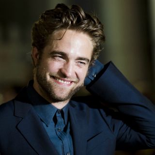 Robert Pattinson estaría comprometido con FKA Twings