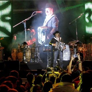 Intocable quiere probar algo intrépido en su nuevo disco