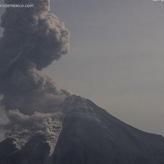 Volcán de Colima y el Popocatépetl, con actividad eruptiva constante