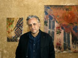 Sus 'Flores fantasmas' están inspiradas en los vestigios de antiguos tapices de las habitaciones de los príncipes de Broglie. EFE / E. Sander