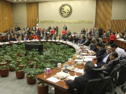 El INE llega a su primer aniversario a un día de iniciar la jornada electoral. NTX / ARCHIVO