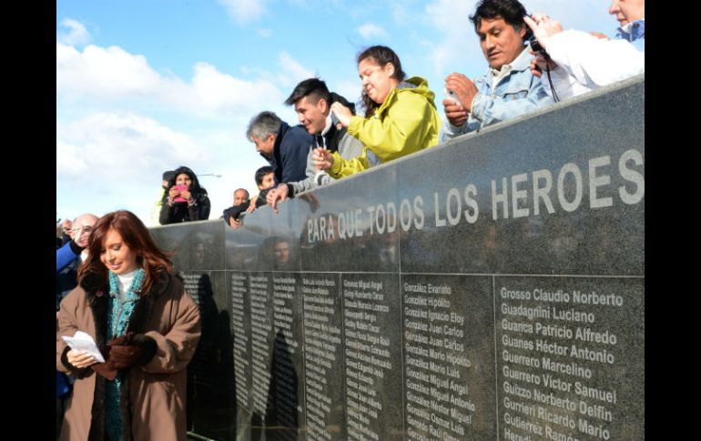 La Guerra de 1982 le costó la vida a 649 argentinos y 258 británicos. EFE / ARCHIVO