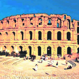 ¿Un coliseo romano en Túnez?