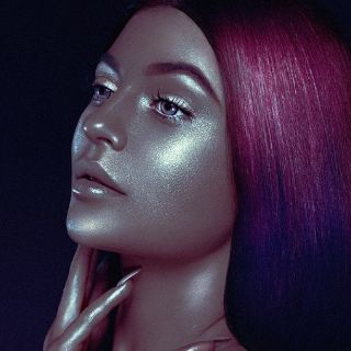 Kylie Jenner sorprende con cambio de 'look'