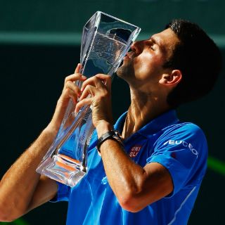 Novak Djokovic gana su quinto título en Miami