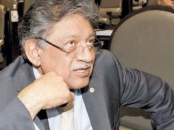 Raya asegura que la propuesta del Ejecutivo Federal de reestructurar el presupuesto el próximo año muestra que no ha sido funcional. TWITTER / @AlonsoRaya_