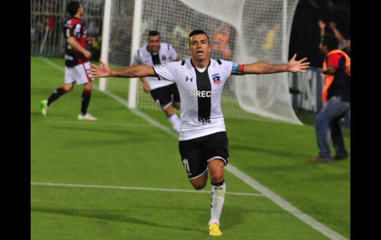 El delantero señaló que buscarán a toda costa los tres puntos que dejarían prácticamente eliminados a los Zorros. SUN / S. Pina