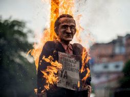El Gobierno inició a mediados de marzo la recaudación de las firmas. AFP / F. Parra
