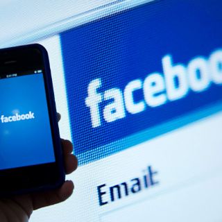 Mujer de NY podrá divorciarse a través de Facebook