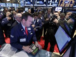 El selectivo S&P 500 progresó al igual que el mercado Nasdaq. AP / ARCHIVO