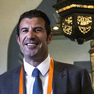 No habrá votos en bloque: Luis Figo