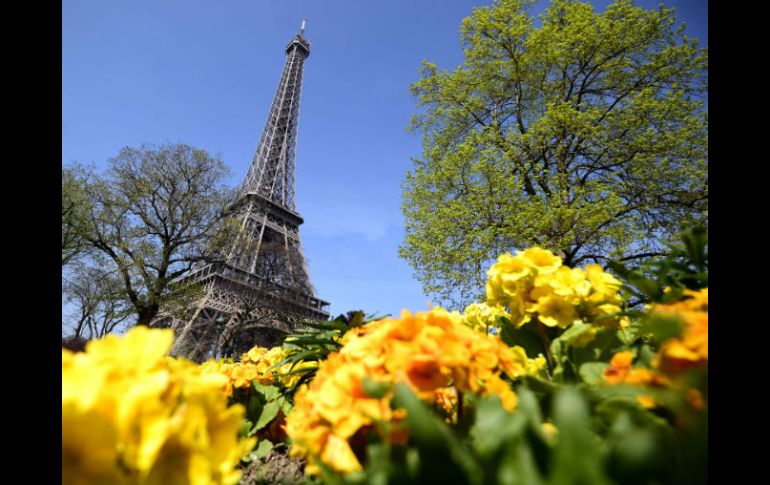 ''La Dama de Hierro'' reabrirá sus puertas en su horario nocturno. AFP / F. Fife