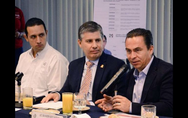 Rizo dijo que apoya a este sector empresarial porque está interesado en que los zapopanos tengan mayores oportunidades. TWITTER / @ChavaRizo