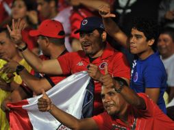 La afición de Veracruz confía en la clasifiación y la salvación de su equipo. MEXSPORT / L.Monroy