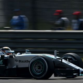 Lewis Hamilton, el mejor en el segundo entrenamiento para el GP de China