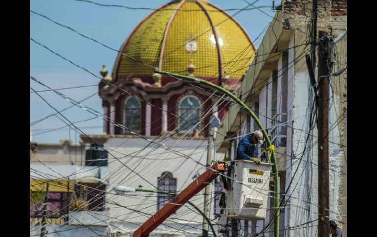 Vecinos de Santa Tere reclaman la falta de estacionamientos y alumbrado público; la intervención no finalizará en esta administración. EL INFORMADOR / ARCHIVO