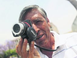 'Solos nos iremos', dice Raúl López Patiño al asegurar que la baja de la clientela está por conseguir la desaparición de este oficio. EL INFORMADOR / A. Hinojosa