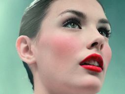 Tener unos labios impecables depende de que la piel esté lisa, flexible y cuidada. AP / ARCHIVO