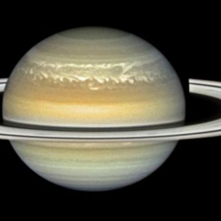 Grandes tormentas de Saturno están causadas por la humedad, según estudio