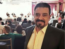 El candidato habla sobre los antecedentes penales que el día de ayer el PRI señaló en una rueda de prensa. FACEBOOK / Dr. Carlos Lomelí Bolaños