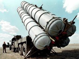 Según los expertos, los S-300 permitirán a Irán hacer frente a una posible invasión o ataque aéreo masivo israelí o estadounidense. EFE / ARCHIVO