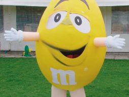 La persona que se emplee como botarguero deberá bailar por más de 6 horas con 10 kilos encima. ESPECIAL / Botargas.com