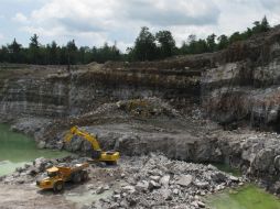 El impuesto recauda 7.5% sobre la extracción. AP / ARCHIVO