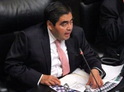 'Creo en la palabra del grupo parlamentario del PRI y del Gobierno Federal, votemos para la reforma constitucional', dijo Barbosa. SUN / ARCHIVO