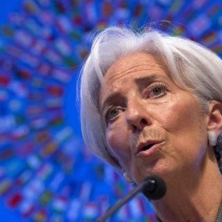 Crecimiento es mediocre, pero hay optimismo: Largarde