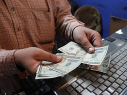 El Banxico afirma que el tipo de cambio en moneda extranjera es de 15.2455 pesos. EL INFORMADOR / ARCHIVO