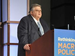 Reunión del FMI y El BM. Carstens participa en un panel de flujos de capital, manejo de tasas de cambio y controles de capital. NTX /