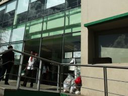 El agente lesionado pierde la vida mientras recibía atención médica en el hospital. EL INFORMADOR / ARCHIVO