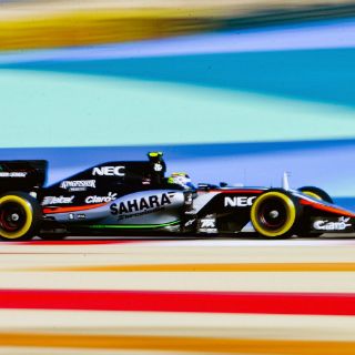 'Checo' Pérez supera la primera ronda de clasificación