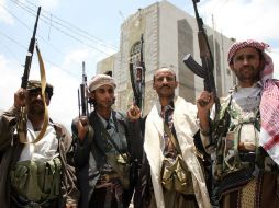 Más de 15 mil soldados se unen a las fuerzas del presidente yemení. AFP / T. Saleh