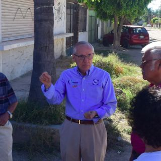 Ciudadanos vigilarán licitaciones públicas: Martínez Mora