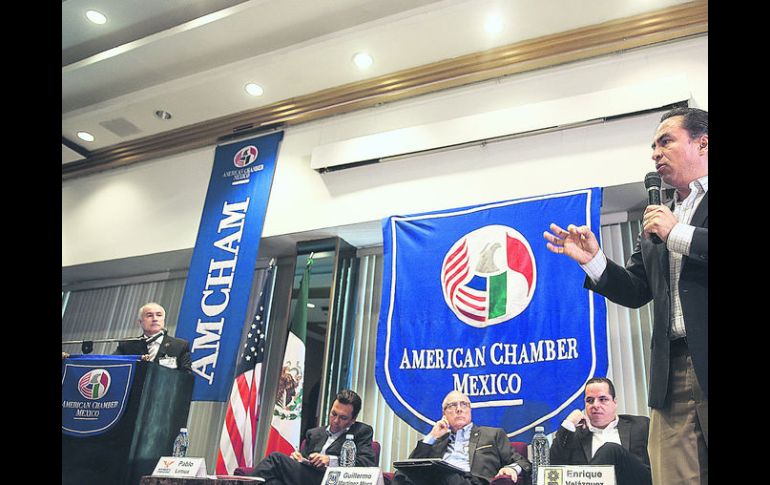 DEBATEN POR ZAPOPAN. Los candidatos a la alcaldía de Zapopan se reunieron ayer en un debate organizado por la American Chamber. EL INFORMADOR / M. Vargas