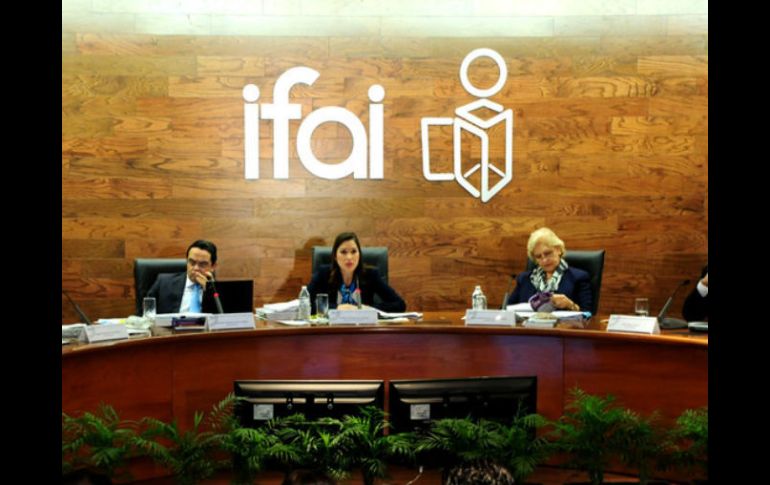 Las sanciones de carácter económico no podrá ser cubiertas con recursos públicos, aclara la comisionada presidenta del IFAI. NTX / ARCHIVO