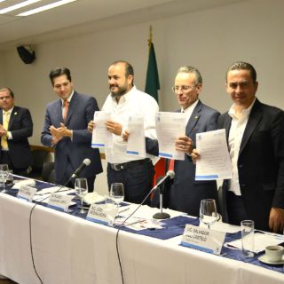 Salvador Rizo comparte propuestas en la Coparmex