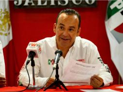 Sergio Chávez dice que esta medida ayudaría a prevenir delitos en las colonias con mayor índice de inseguridad en Tonalá. FACEBOOK / Sergio Chávez