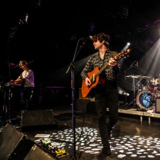 The Kooks conquista el Cavaret