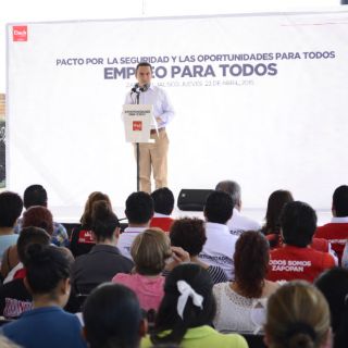 Salvador Rizo expone propuestas para generar empleo