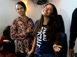 Alondra Luna ya se encuentra en casa con sus padres. AP / M. Armas