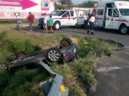 El accidente ocurrió este 23 de abril alrededor de las 19:00 horas sobre la autopista a Zapotlanejo. ESPECIAL /