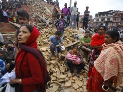 Algunas calles y vías alrededor de la capital están completamente destrozadas. AP / N. Shrestha
