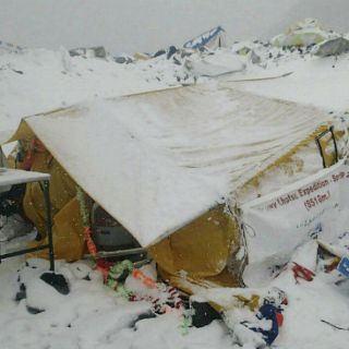 Muere ejecutivo de Google tras avalancha en el Everest