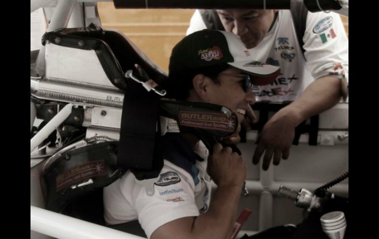 El tapatío Antonio Pérez también busca escalar posiciones en el campeonato, pues se ubica en el décimo sitio con 62 puntos. TWITTER / @escuderiatelmex