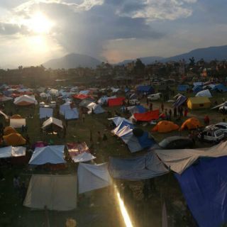 El Papa pide ayuda para las víctimas del terremoto de Nepal